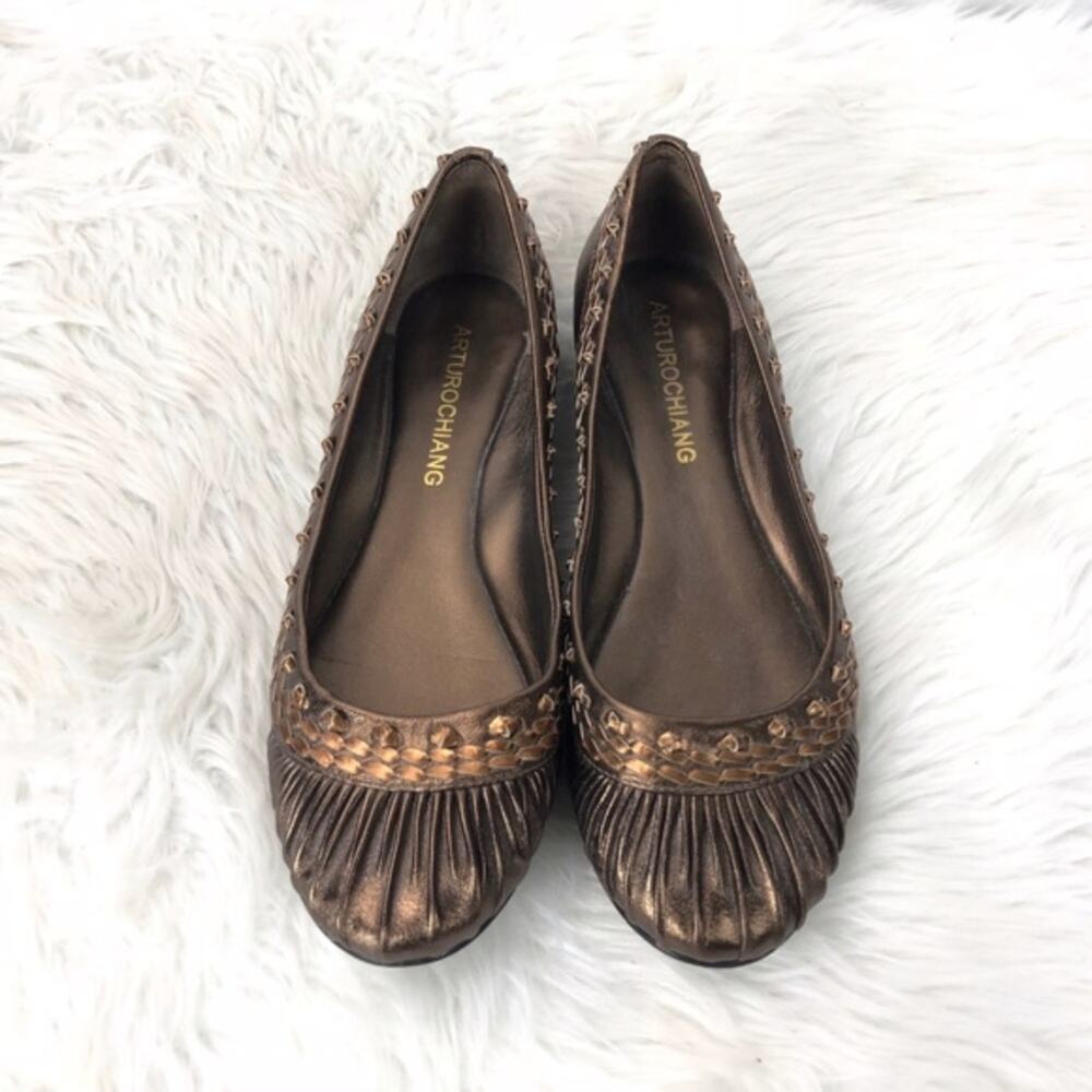 2/$30 Arturo Chiang 6.5 M Womens Copper Metallic Pleated Flats - Picture 6 of 9